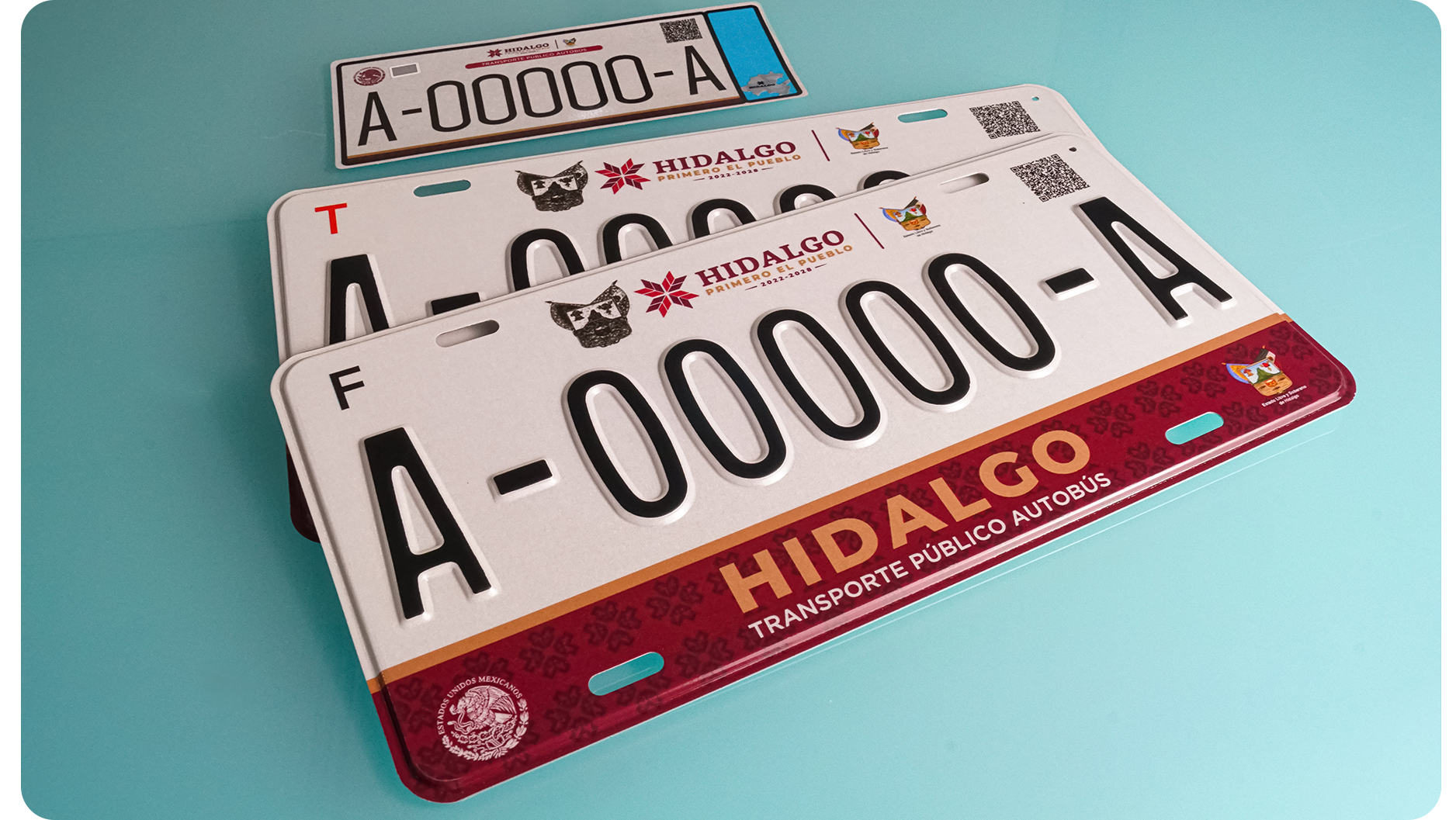 Placas y engomados vehiculares